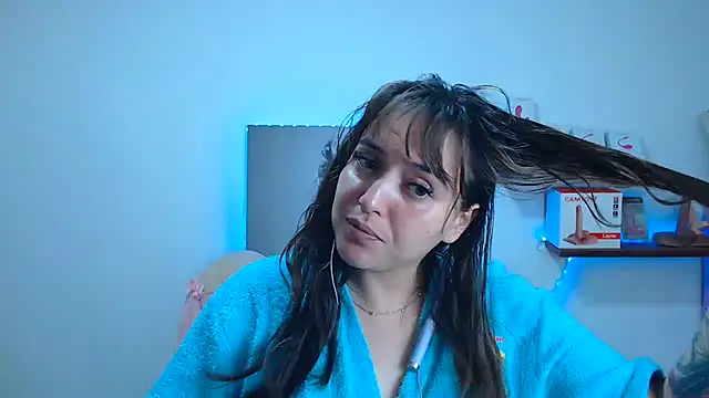 Snapshot of anyela_bubble18 chatting on 19, 7, 2026 anyela bubble18 online show from 19, 7, 2026