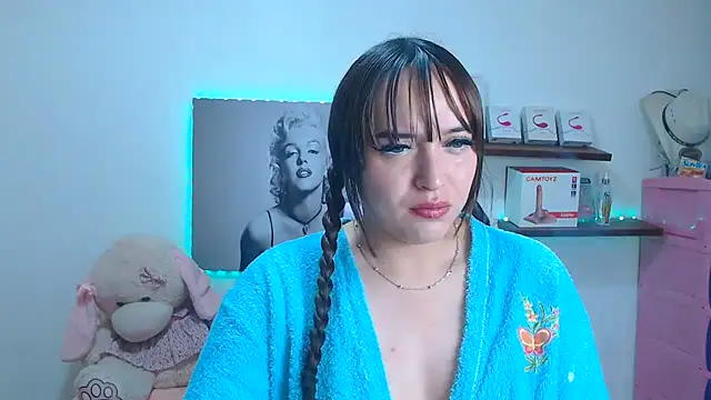 Snapshot of anyela_bubble18 chatting on 15, 7, 2026 anyela bubble18 online show from 15, 7, 2026