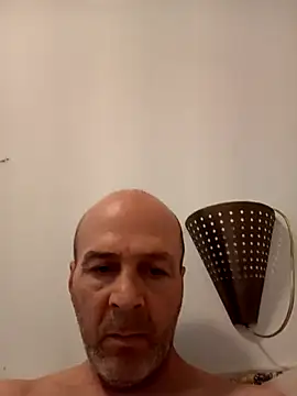 Iulian198128 online show from 2, 5, 2026