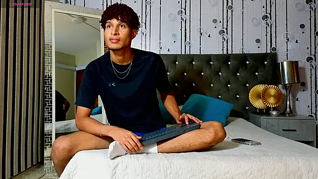 Alex Bloom online show from 19, 5, 2026