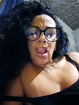 GataDaNoite50 online show from 5, 5, 2026
