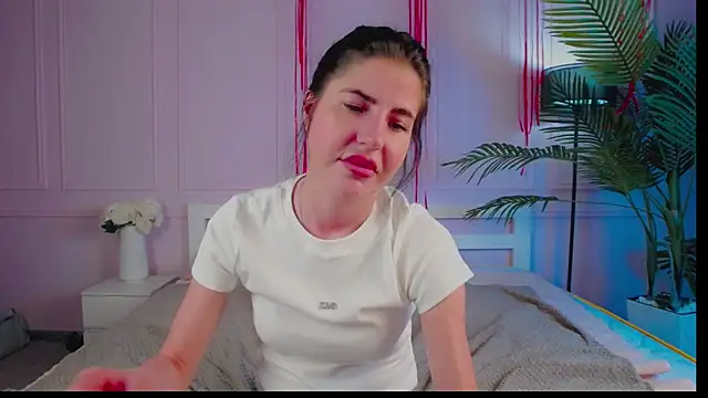 Emily xoo online show from 27, 5, 2026