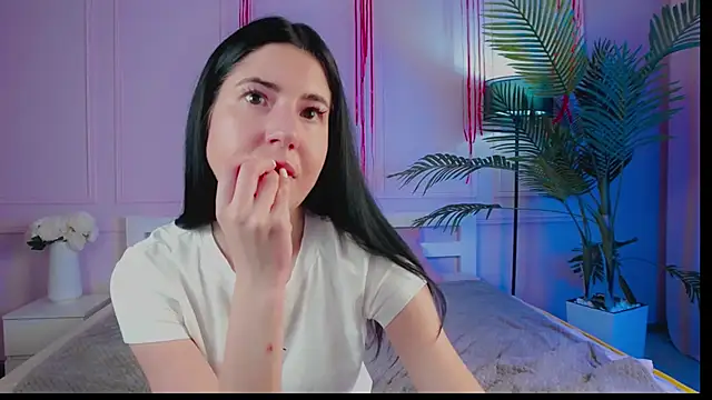 Emily xoo online show from 28, 5, 2026