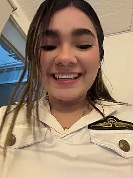 Snapshot of Mia_Rodriguezz_ chatting on 4, 6, 2026 Mia Rodriguezz online show from 4, 6, 2026