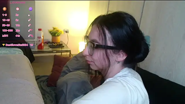 MeganTB online show from 29, 5, 2026