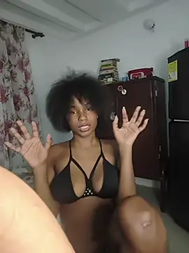 Snapshot of OshunHoney chatting on 23, 5, 2026 OshunHoney online show from 23, 5, 2026