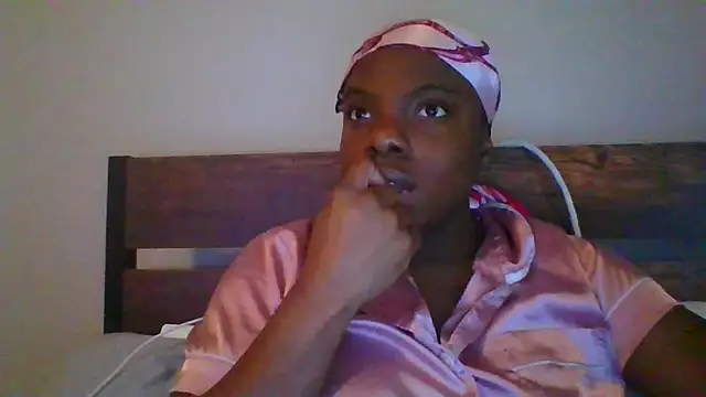 Snapshot of princesselizabeth chatting on 24, 5, 2026 princesselizabeth online show from 24, 5, 2026