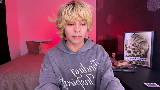 Aronn 44 online show from 15, 5, 2026