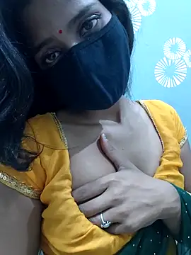 Snapshot of Hot_Candy77 chatting on 23, 5, 2026 Hot Candy77 online show from 23, 5, 2026