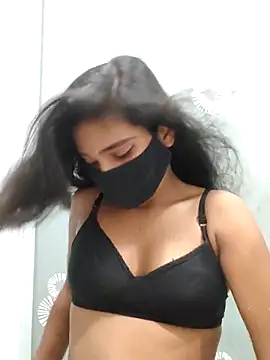 Snapshot of Hot_Candy77 chatting on 19, 6, 2026 Hot Candy77 online show from 19, 6, 2026