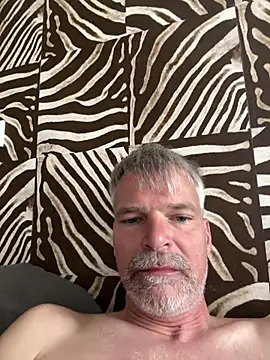Snapshot of Thor-82 chatting on 24, 5, 2026 Thor-82 online show from 24, 5, 2026