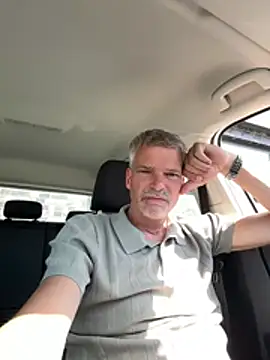 Snapshot of Thor-82 chatting on 10, 6, 2026 Thor-82 online show from 10, 6, 2026