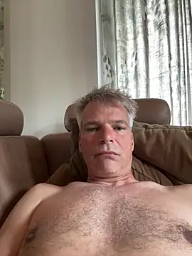 Snapshot of Thor-82 chatting on 3, 5, 2026 Thor-82 online show from 3, 5, 2026