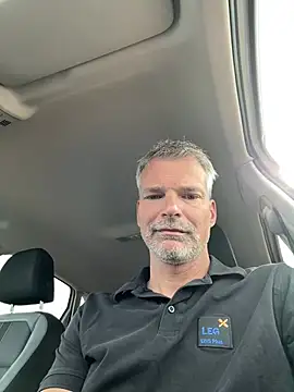 Snapshot of Thor-82 chatting on 2, 6, 2026 Thor-82 online show from 2, 6, 2026