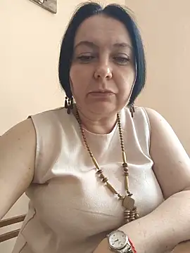 Snapshot of EmmaEmmy40 chatting on 9, 6, 2026 EmmaEmmy40 online show from 9, 6, 2026