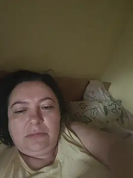 Snapshot of EmmaEmmy40 chatting on 19, 5, 2026 EmmaEmmy40 online show from 19, 5, 2026