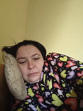 Snapshot of EmmaEmmy40 chatting on 30, 5, 2026 EmmaEmmy40 online show from 30, 5, 2026