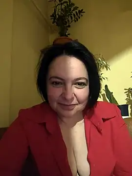 Snapshot of EmmaEmmy40 chatting on 4, 5, 2026 EmmaEmmy40 online show from 4, 5, 2026