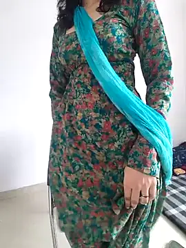 zoya baby  online show from 19, 7, 2026