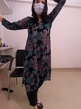 zoya baby  online show from 10, 5, 2026