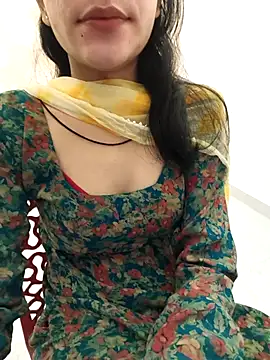 zoya baby  online show from 8, 8, 2026