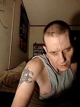 Snapshot of rustle1 chatting on 2, 5, 2026 rustle1 online show from 2, 5, 2026