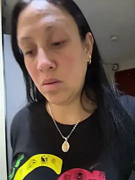 Snapshot of Cloe-Fire chatting on 26, 6, 2026 Cloe-Fire online show from 26, 6, 2026