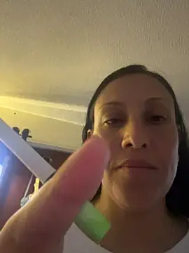 Snapshot of Cloe-Fire chatting on 5, 6, 2026 Cloe-Fire online show from 5, 6, 2026