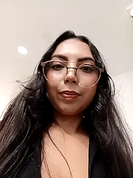 JENNIFER  03 online show from 2, 6, 2026