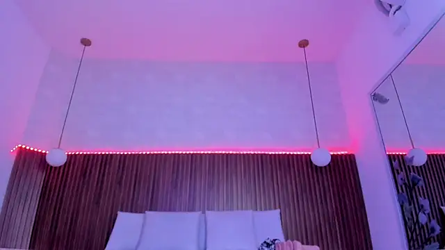 Snapshot of Dafne_Evaans chatting on 3, 6, 2026 Dafne Evaans online show from 3, 6, 2026