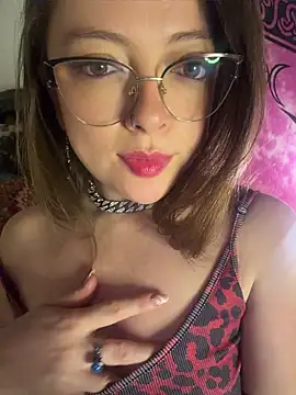 Snapshot of Lilith_Desire chatting on 3, 6, 2026 Lilith Desire online show from 3, 6, 2026