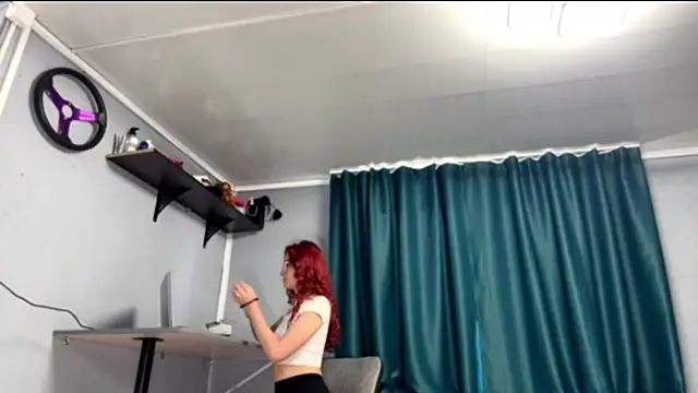Snapshot of silvia998 chatting on 5, 6, 2026 silvia998 online show from 5, 6, 2026