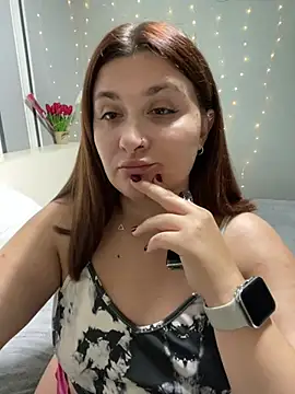 AureTease online show from 22, 7, 2026
