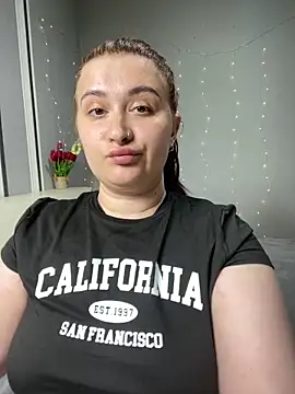 AureTease online show from 10, 5, 2026
