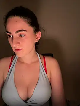 Snapshot of OliviaBaby- chatting on 29, 5, 2026 OliviaBaby- online show from 29, 5, 2026