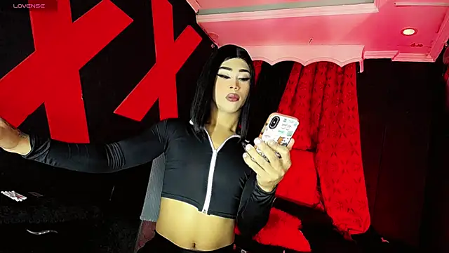 Snapshot of Mia_Colucci25 chatting on 15, 5, 2026 Mia Colucci25 online show from 15, 5, 2026