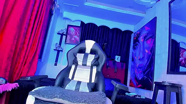 Mia Colucci25 online show from 18, 6, 2026
