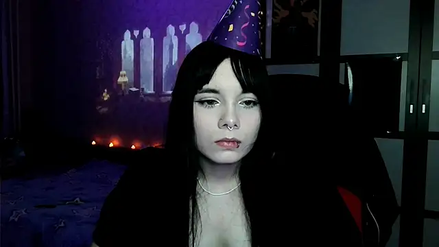 gothicq online show from 2, 6, 2026