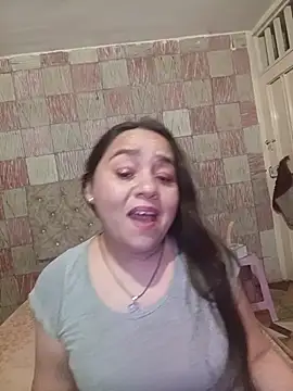 chicatraviesa24 online show from 13, 6, 2026