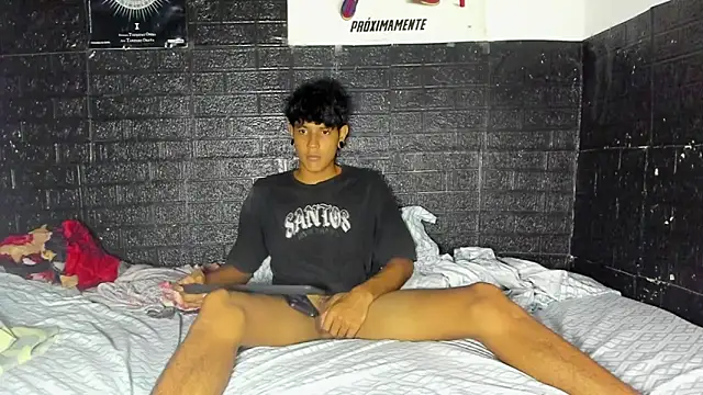 Snapshot of santos_dx chatting on 6, 5, 2026 santos dx online show from 6, 5, 2026