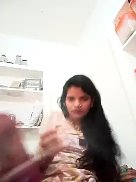 Snapshot of Student_garl_1 chatting on 6, 5, 2026 Student garl 1 online show from 6, 5, 2026