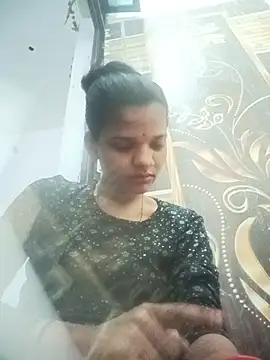 Snapshot of Student_garl_1 chatting on 28, 5, 2026 Student garl 1 online show from 28, 5, 2026