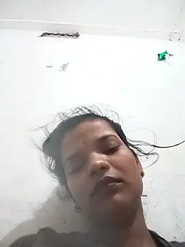 Snapshot of Student_garl_1 chatting on 10, 5, 2026 Student garl 1 online show from 10, 5, 2026