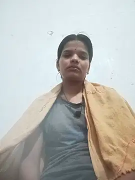 Snapshot of Student_garl_1 chatting on 29, 5, 2026 Student garl 1 online show from 29, 5, 2026