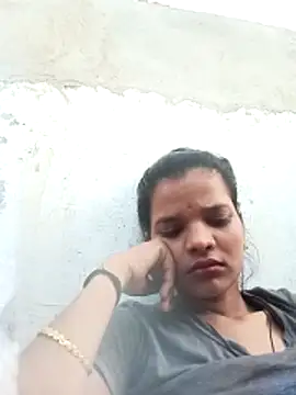 Snapshot of Student_garl_1 chatting on 7, 6, 2026 Student garl 1 online show from 7, 6, 2026