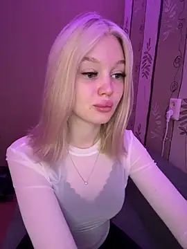 Snapshot of Velvet_Doll_ chatting on 3, 6, 2026 Velvet Doll online show from 3, 6, 2026