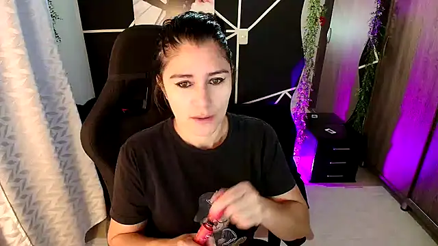 LUCYMILF SEXY online show from 16, 5, 2026