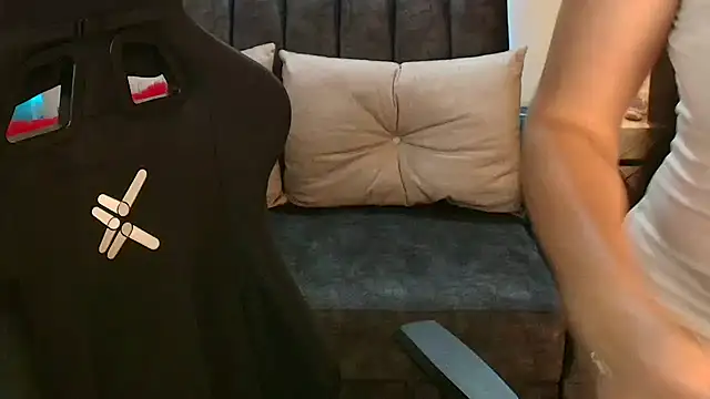 LUCYMILF SEXY online show from 5, 6, 2026
