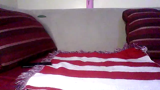 Snapshot of yhiopkg chatting on 13, 5, 2026 yhiopkg online show from 13, 5, 2026