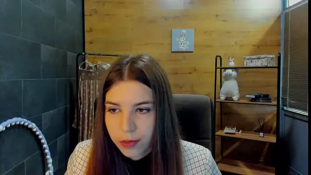 RuthhCox online show from 18, 5, 2026